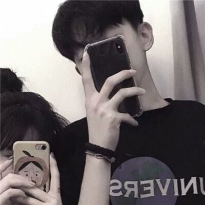 情侣秀恩爱头像一对两张_情侣头像00后专属2020最新的