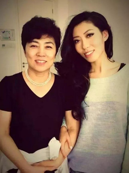 贪官女儿乐坛复出_网易紧急划清界限 贪官女儿乐坛复出_网易紧急划清界限