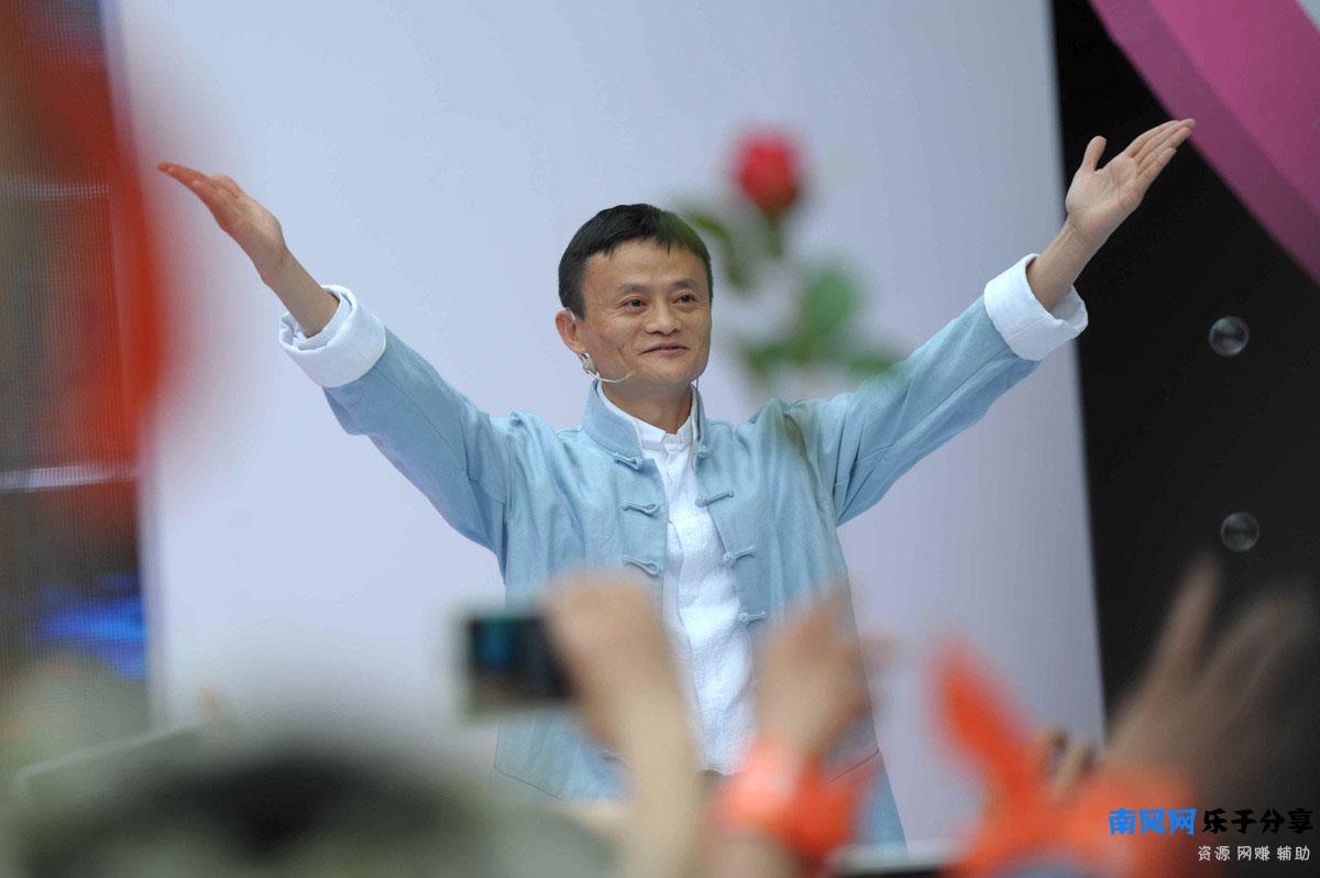 刘强东果然明智,为避免成第二个阿里,选择主动“离场”