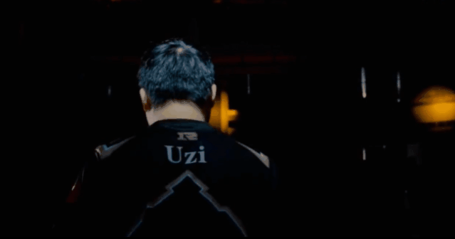 阔别561天后!那个男人回来了 阔别561天后!那个男人回来了