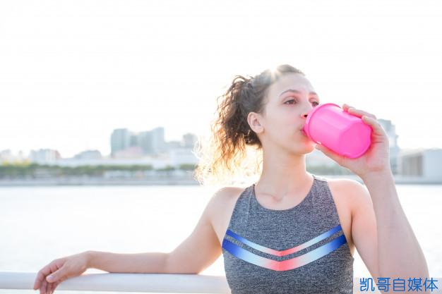 pretty-sporty-girl-drinking-from-shaker-outdoors_1262-6185.jpg pretty-sporty-girl-drinking-from-shaker-outdoors_1262-6185.jpg