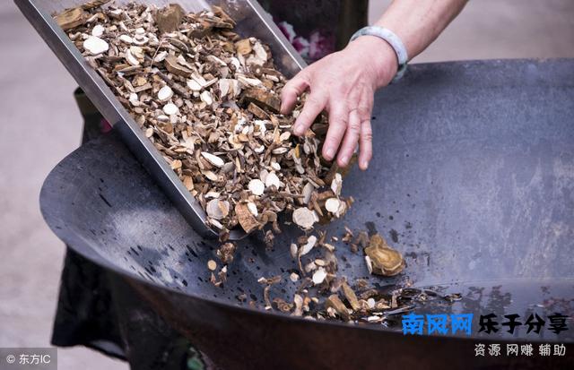 蜈蚣咬了怎么办(蜈蚣咬了怎么处理方法)