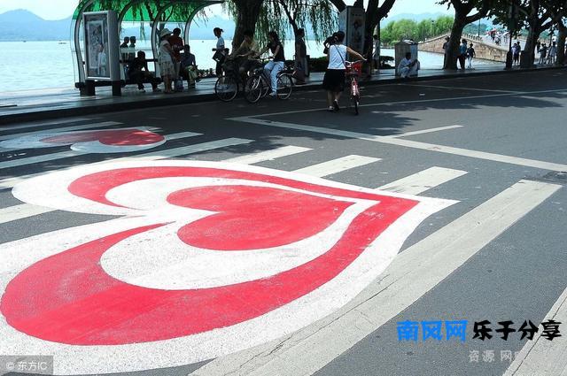 我是演说家许吉如(国强则少年强观后感)
