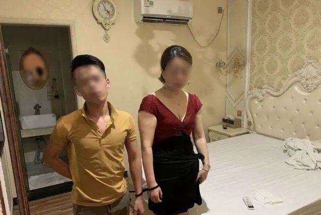 1652461080598708.jpg 1.jpg